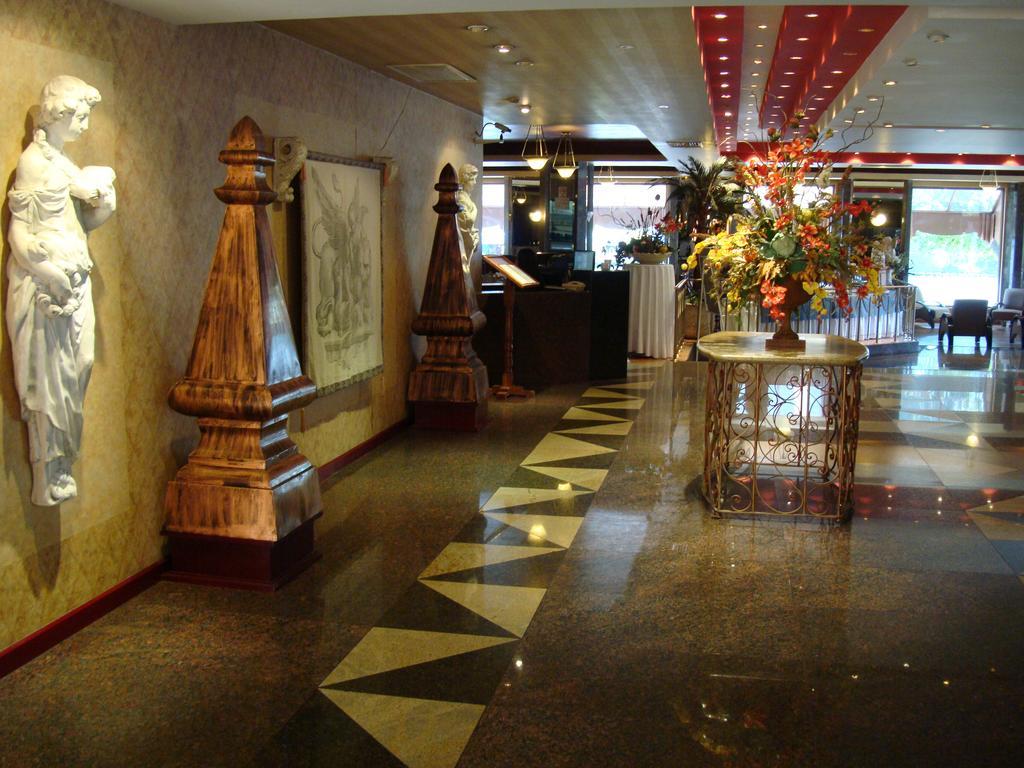 Hotel Cervantes Guadalajara Luaran gambar