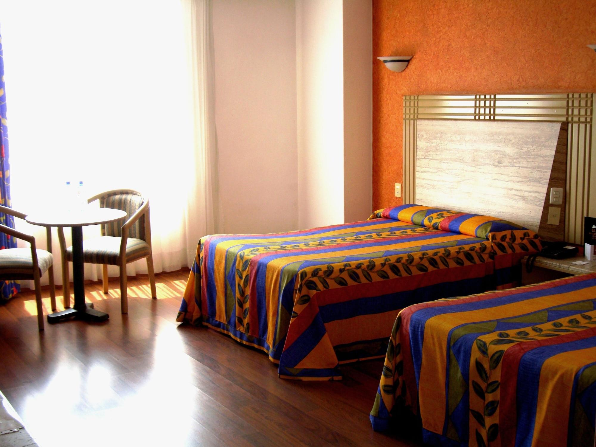 Hotel Cervantes Guadalajara Luaran gambar